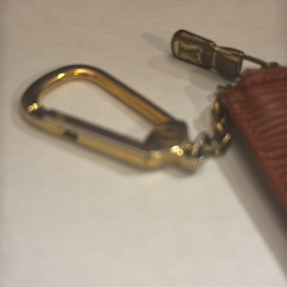 EUC Louis Vuitton Epi Brown Key Cles - Picture 6 of 6